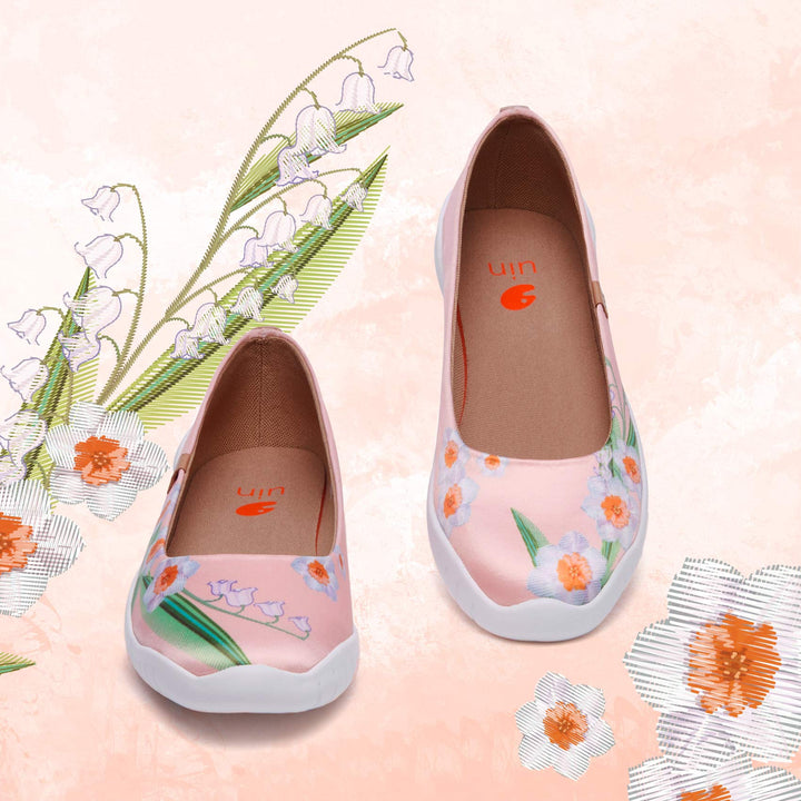 UIN Women Lily of the Valley 2 Minorca III Women Canvas loafers
