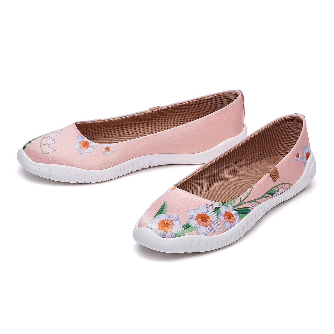 UIN Women Lily of the Valley 2 Minorca III Women Canvas loafers