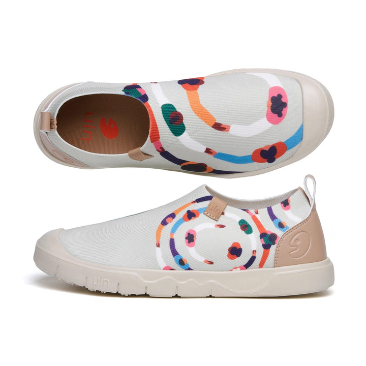 UIN Women Love Circle II Cadiz II Women Canvas loafers