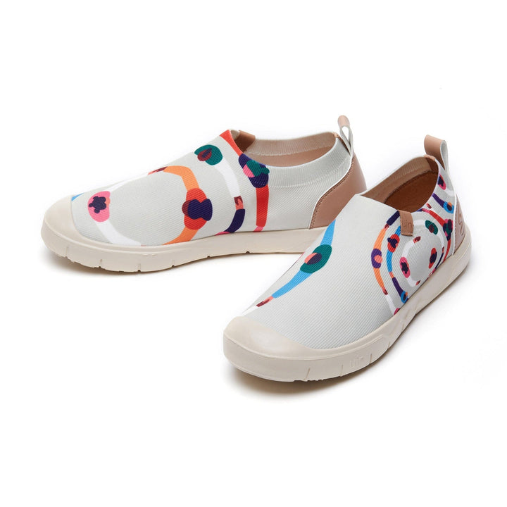 UIN Women Love Circle II Cadiz II Women Canvas loafers