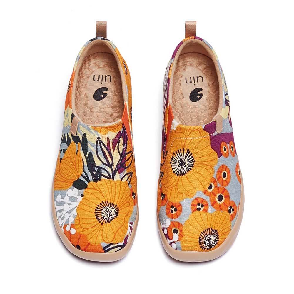 UIN Footwear Women Marigolds Canvas loafers