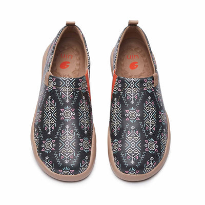 UIN Footwear Women Mok Toledo II Women Canvas loafers