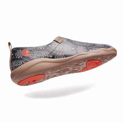 UIN Footwear Women Mok Toledo II Women Canvas loafers