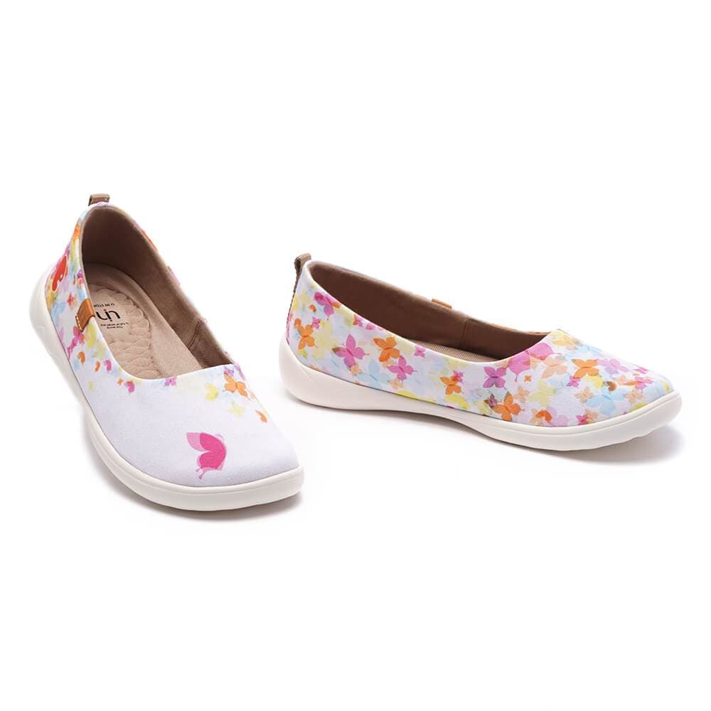 UIN Footwear Women Painted Butterflies Canvas loafers