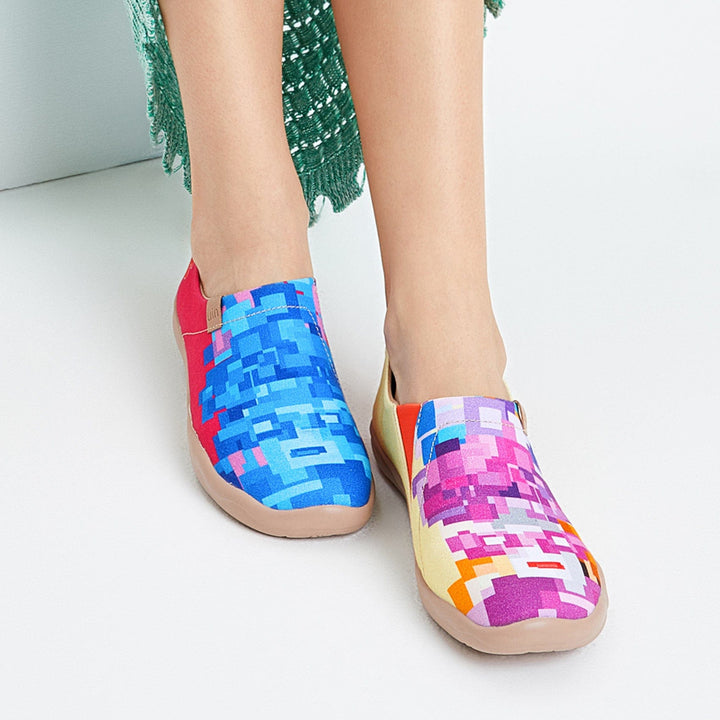 UIN Women Pixel Nobles Toledo I Women Canvas loafers