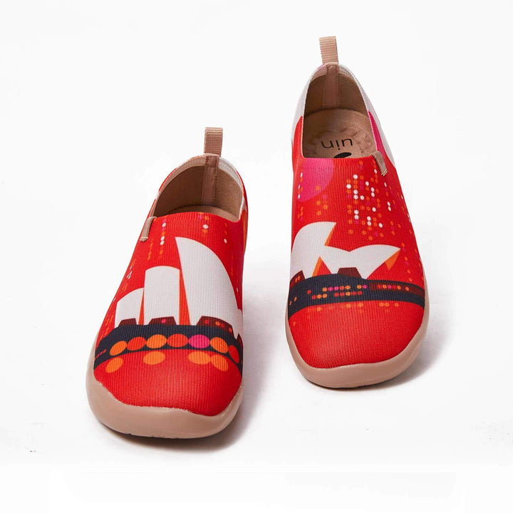 UIN Women (Pre-sale) Opera House Canvas loafers