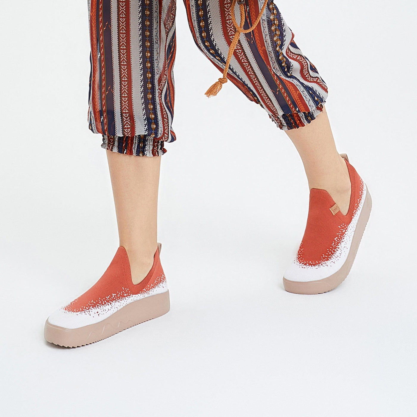 UIN Footwear Women Red Chilli Fuerteventura I Women Canvas loafers