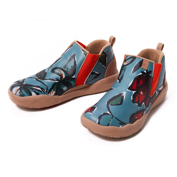 UIN Women Rose in Blue Women Canvas loafers