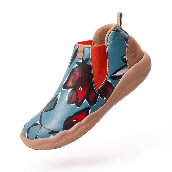 UIN Women Rose in Blue Women Canvas loafers