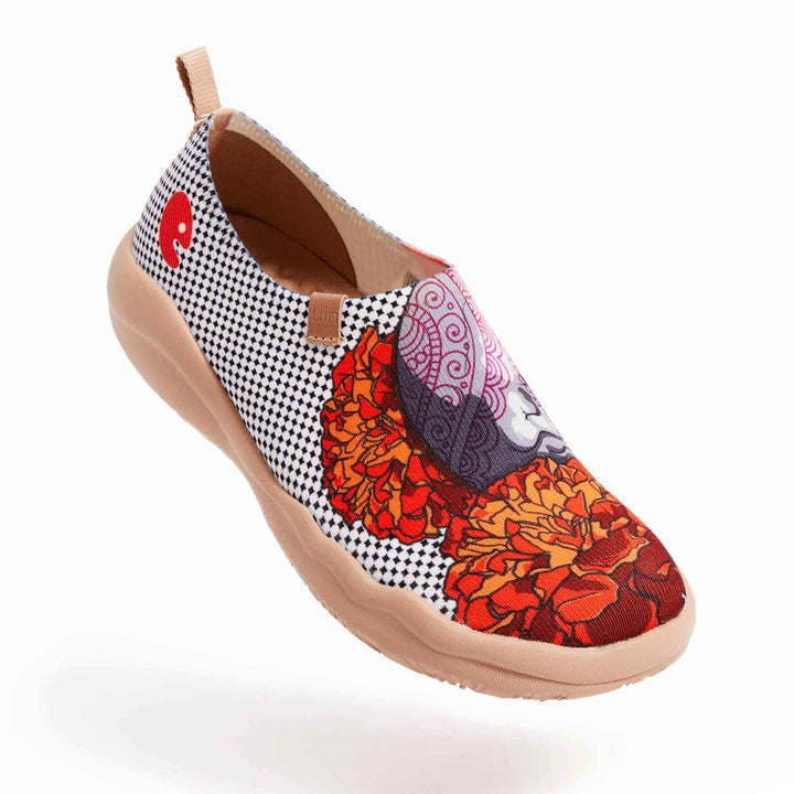 UIN Women Skeleton Women Canvas loafers