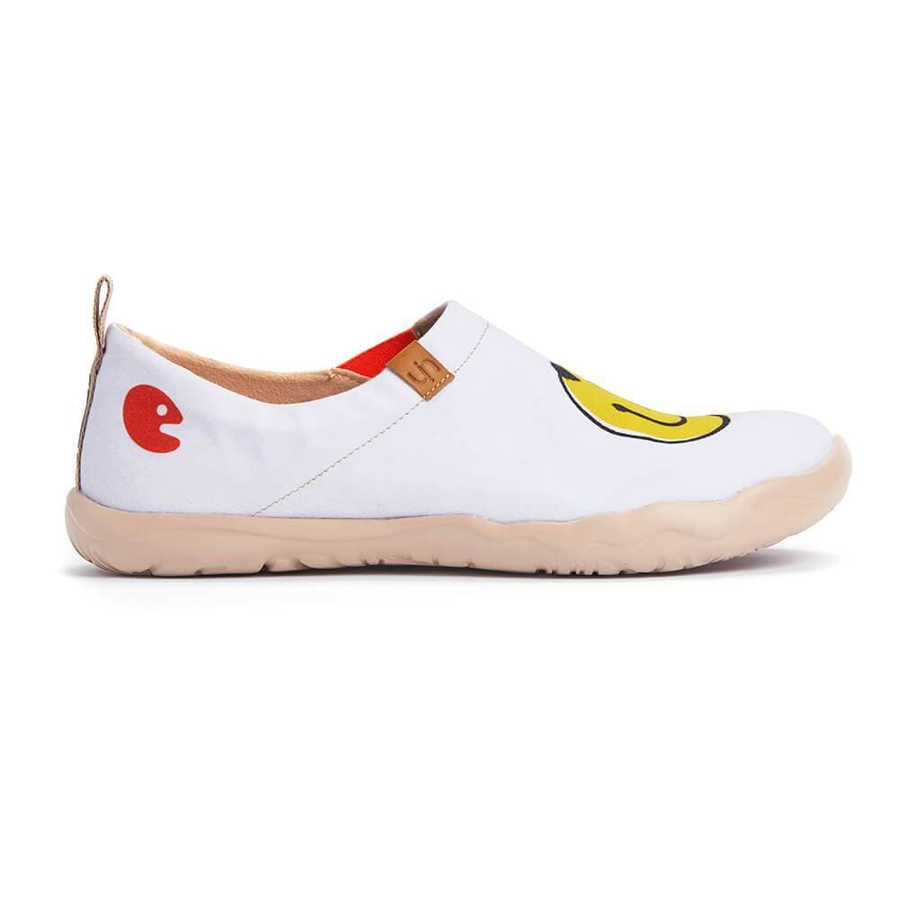UIN Women Smiley Canvas loafers