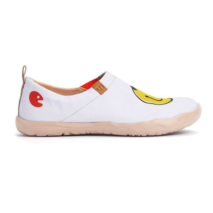 UIN Women Smiley Canvas loafers