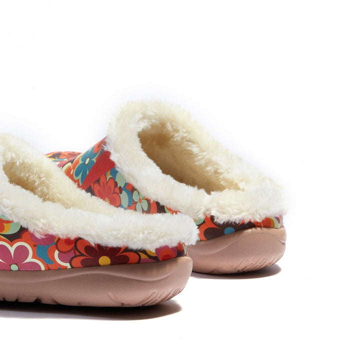 UIN Women Starry Garden Malaga Women Canvas loafers
