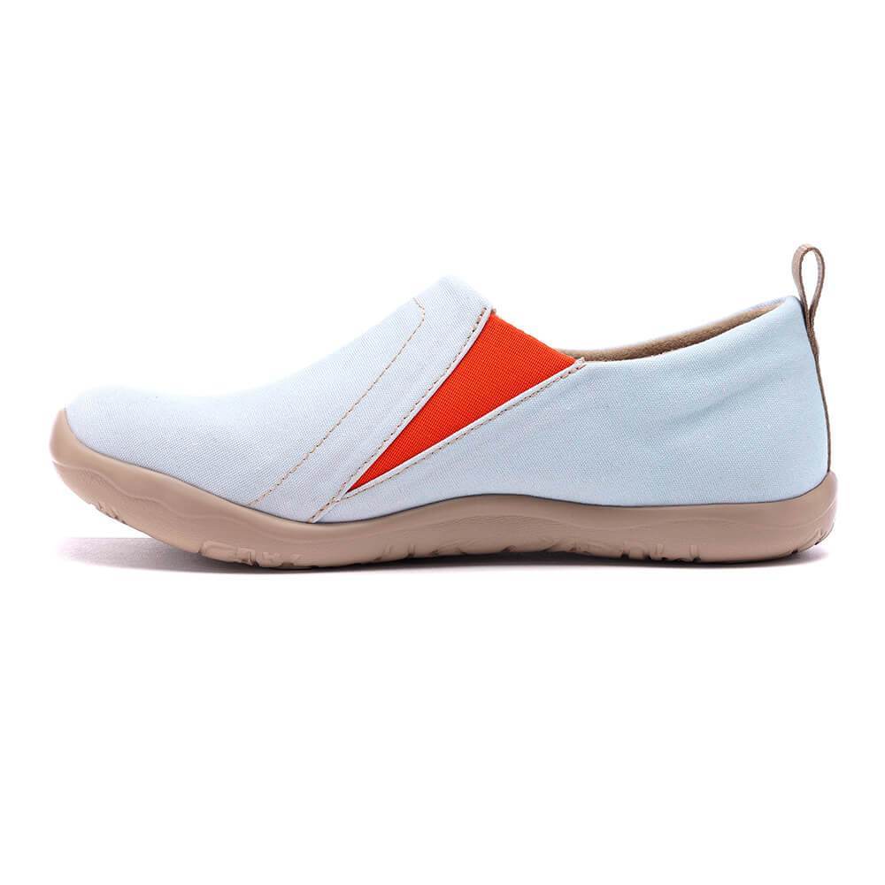 UIN Footwear Women Thai Smile II Canvas loafers