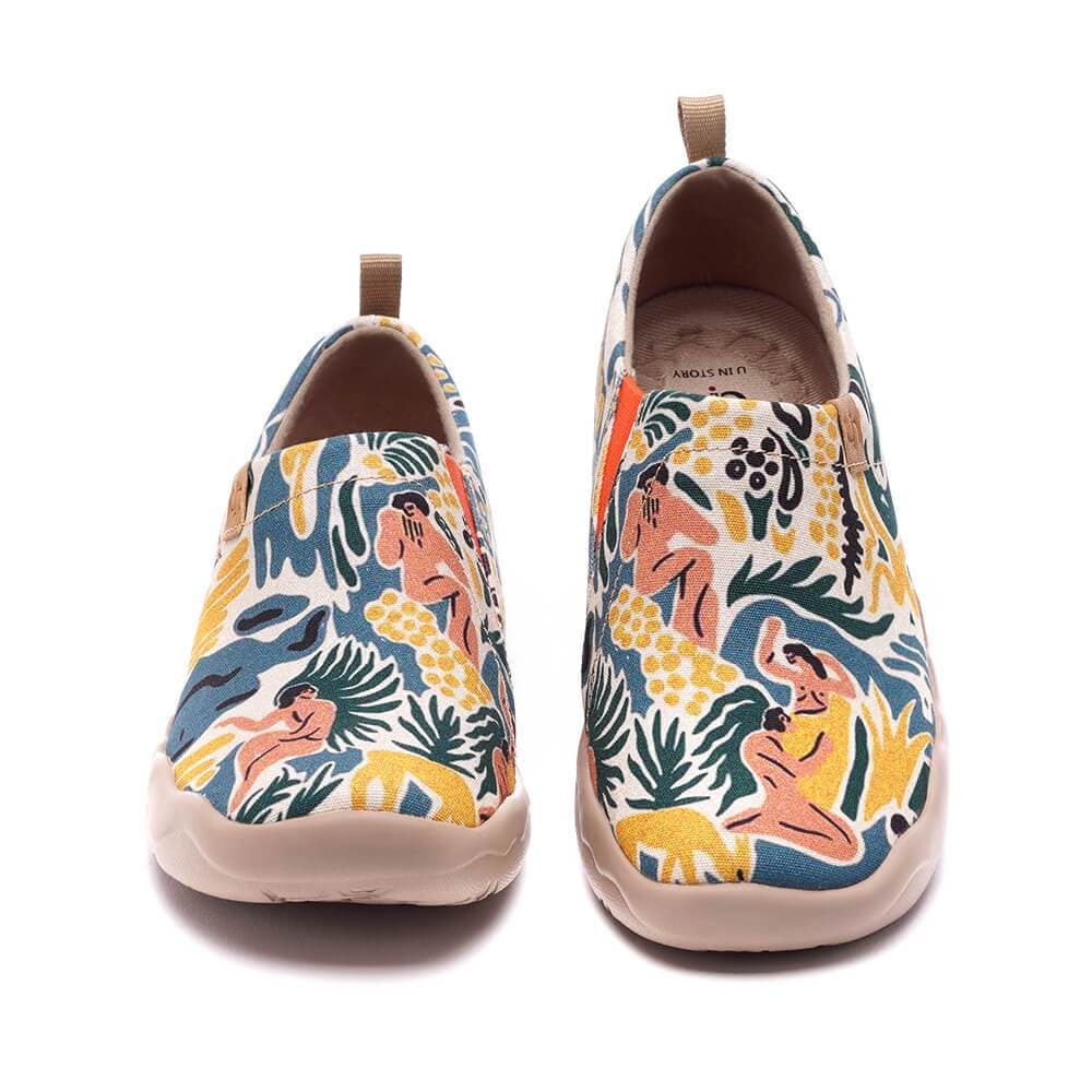 UIN Footwear Women The Dance Canvas loafers