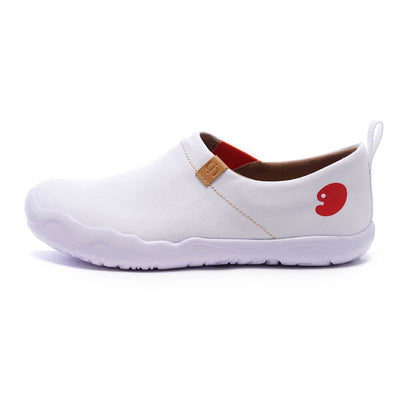 UIN Footwear Women Toledo White Canvas loafers