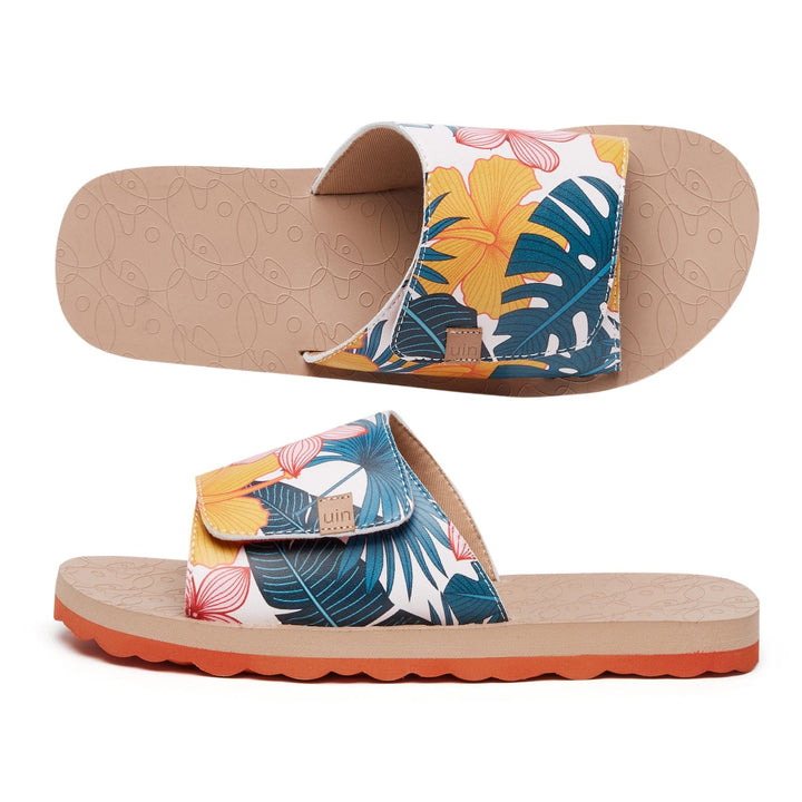 UIN Women Tropical Blush Blanes III Women Canvas loafers