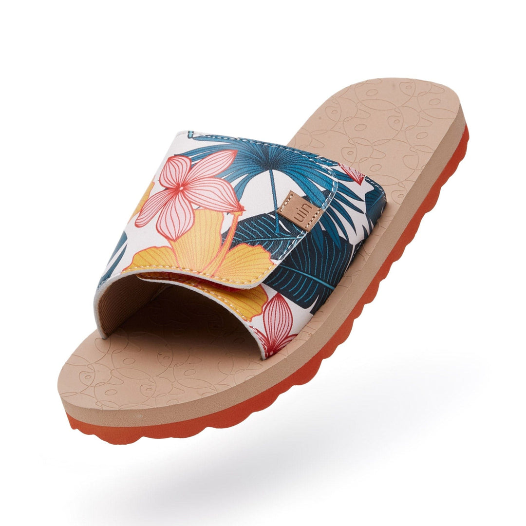 UIN Women Tropical Blush Blanes III Women Canvas loafers